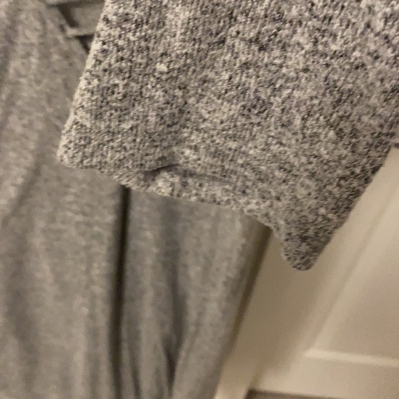Torrid Long sleeve Grey Long sleeve - Picture 3 of 3